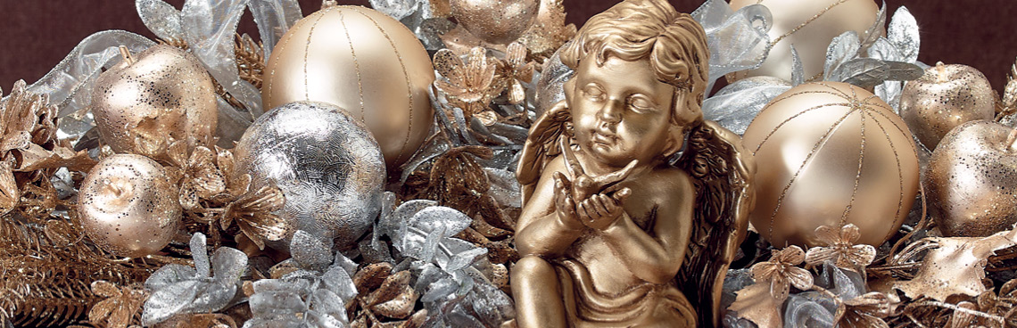 Holiday Figurines 