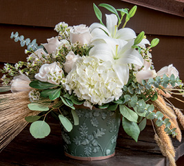 photo of Vases & Containers