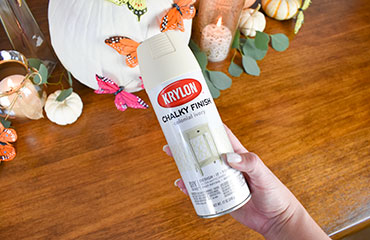 butterflytablescape_blog_krylon.jpg